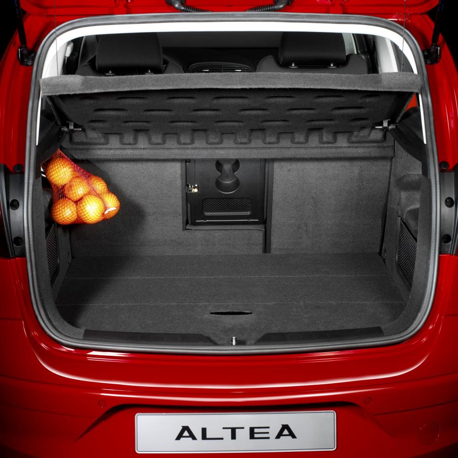 Seat Altea 2004 года  (фото 17 из 132)